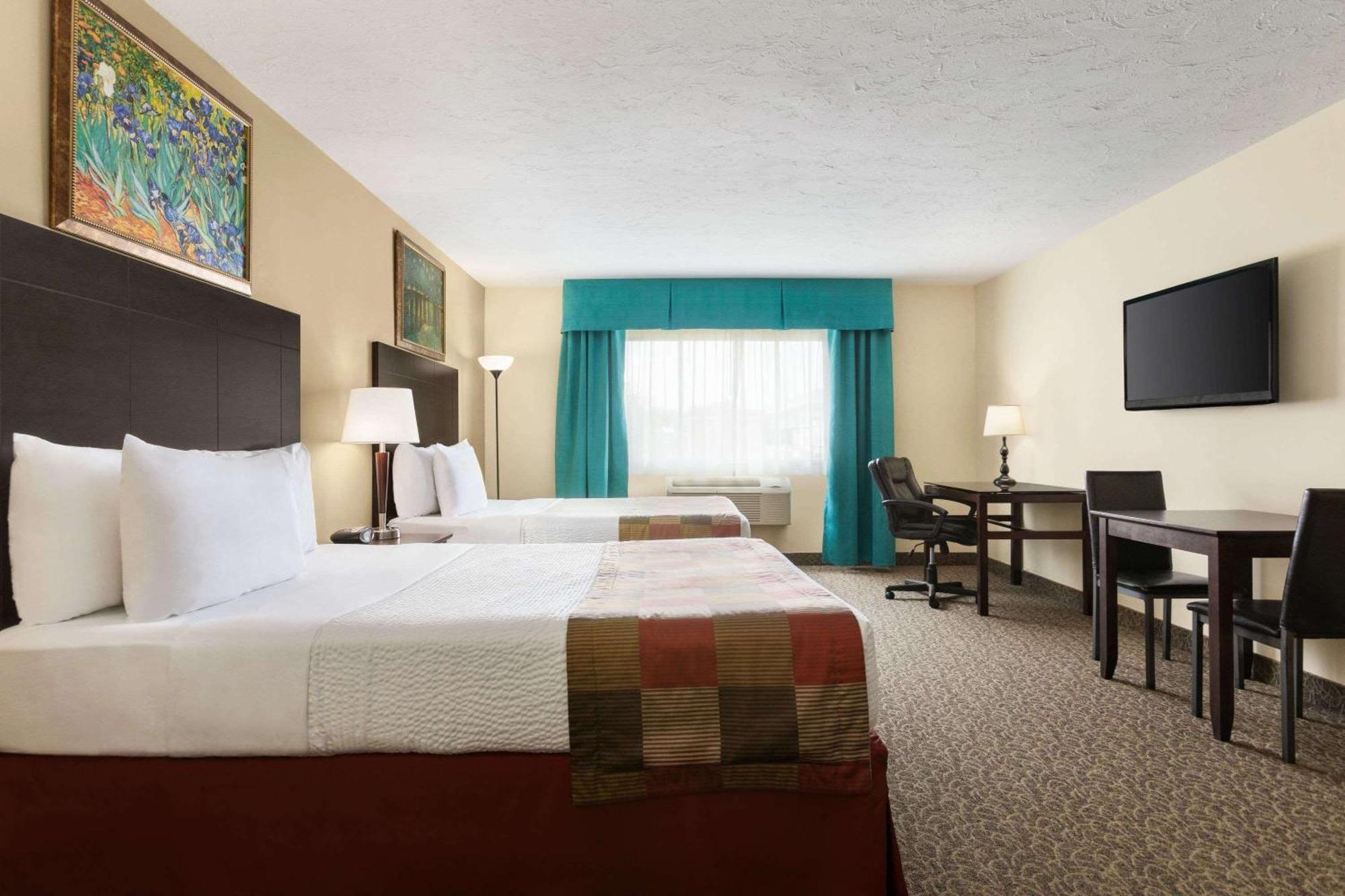 Days Inn By Wyndham Montreal East Luaran gambar