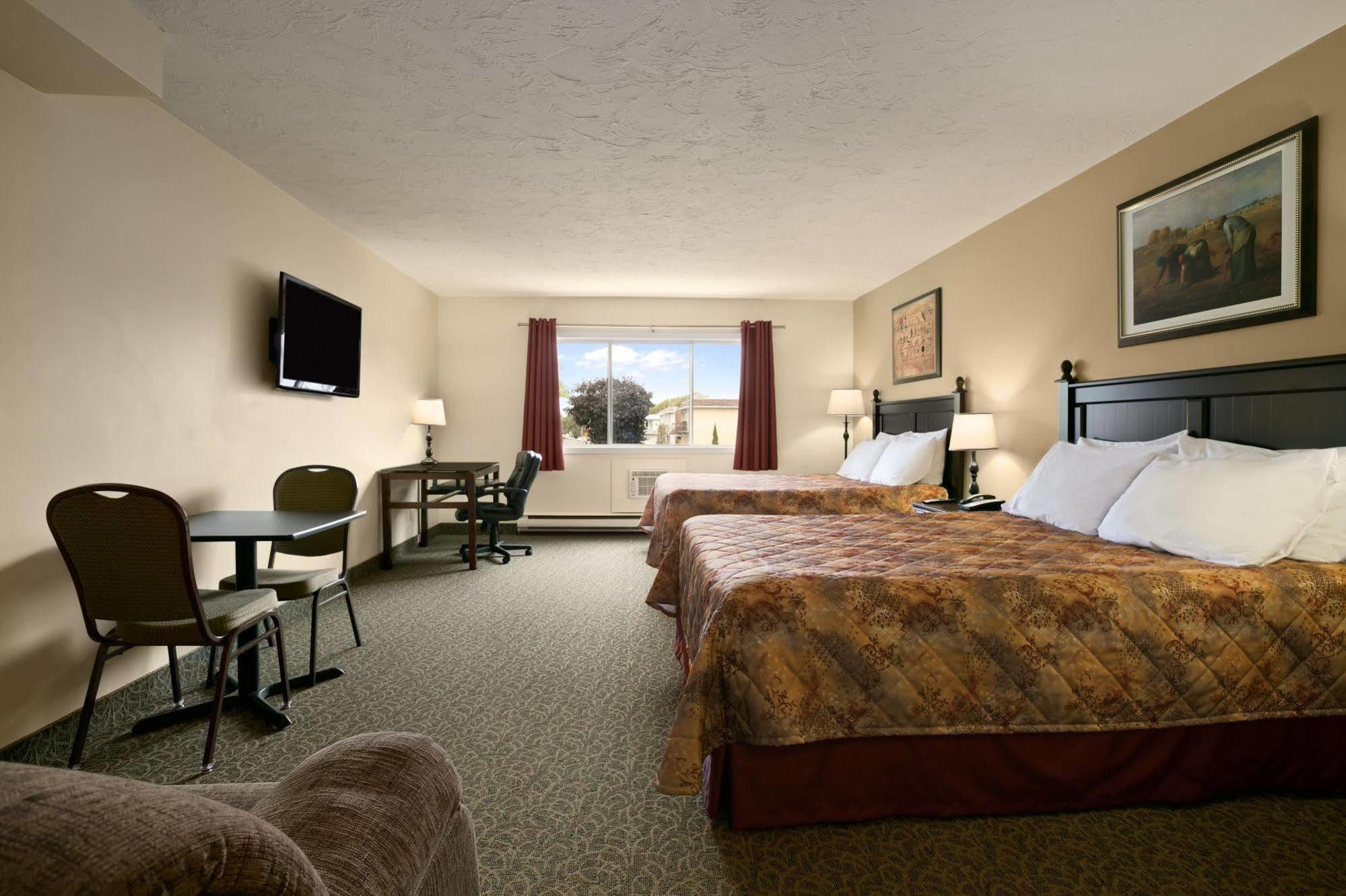 Days Inn By Wyndham Montreal East Luaran gambar